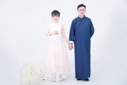 点击看大图 -十孕纪高端孕妇亲子摄影