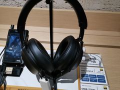 -Sony Store 索尼(上海淮海中路店)
