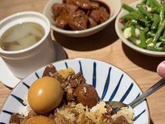 -红猪卤肉饭(大西洋美食城店)