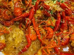 -乡土黄·鲜牛肉火锅·小龙虾(兴业街店)