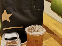 -星巴克臻选(北京银泰店)