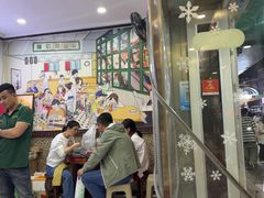 -广信牛奶甜品世家(台东店)