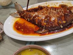 -莲餐厅·湖北菜·潜江小龙虾店(愚园路店)