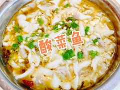 -金良酸菜鱼(宁海路总店)