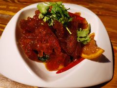 海蜇-胡桃里音乐餐厅(陶溪川店)(川湘赣菜·世界百大酒庄直供红酒·音乐表演)