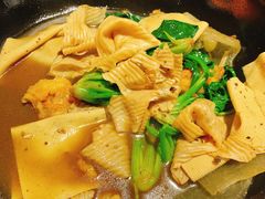 -万记麻辣烫国展总店