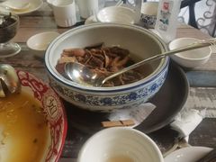 -食德喜·阳山鸡王食研基地