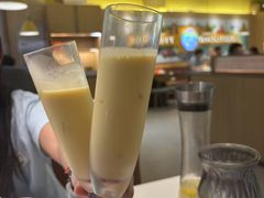 -小鱼小牛(世欧广场店)