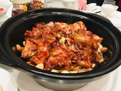 砂锅鱼头-亢龙太子酒轩(东湖店)