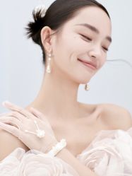 -至臻微拉婚纱摄影