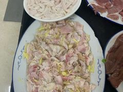 -华哥新鲜猪精品美食