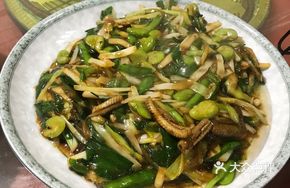 Stir-Fried Eel Strips