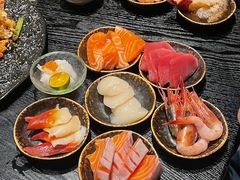 -蟹犇前•帝王蟹雪蟹(陆家嘴店)