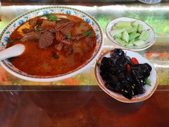 -金杨拉面王小吃面馆·牛三宝面·红烧牛肉粉