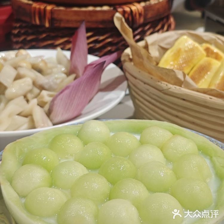 吃地道荆州菜，就吃炆火火❗❗❗