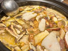 -一朵菌·野生菌探索家火锅(南亚店)