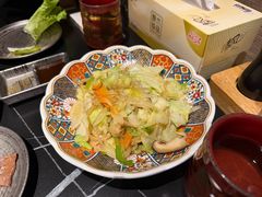 -山川小町·极番烧肉(新地假日广场店)