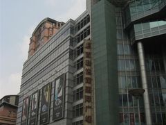 -上海世茂广场(南京东路店)