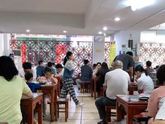 大堂-黄师奶甜品店