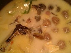 -咕嘟草帽鱼·牛奶一样的鲜鱼汤(包河万达广场创始店)