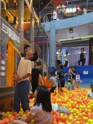 点击看大图 -嗨翻Hi-Fun竞技主题乐园·蹦床团建生日聚会(五棵松华熙店)