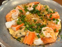 -Chom Cafe and Restaurant