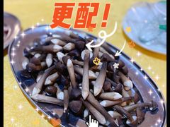 黑皮鸡枞菌-光头仔烧鸡牛杂店