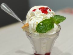草莓酱芝士蛋糕芭乐-滨寿司(汇金店)