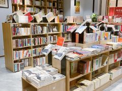 -新华书店(印象城店)