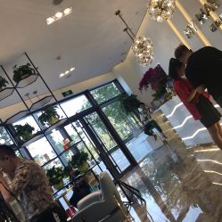 -MY WAY SALON