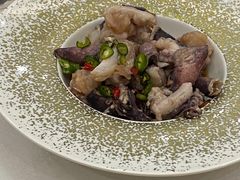 -臻鲜燕海鲜融合餐厅(金陵style店)