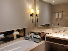 -昆山皇冠国际会展酒店