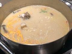 胡椒猪肚鸡-捞王锅物料理(上海世茂广场店)