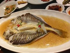 -杭州西子湖四季酒店·金沙厅