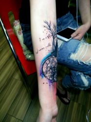 -冰岛刺青·手工耳饰品售卖·专业纹身