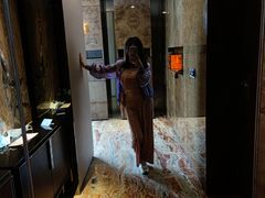 -广州天河希尔顿酒店