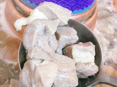 -毛辣果·贵州红酸汤牛肉火锅(西单店)