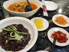 -桃园中华料理炸酱面(燕儿岛路店)
