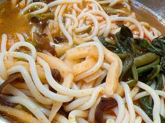 -柳州肥姨妈大骨螺蛳粉(东靖路店)