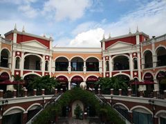 -佛罗伦萨小镇广佛名品奥特莱斯(疏港路店)