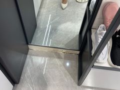 -浙江华贸鞋业服饰城