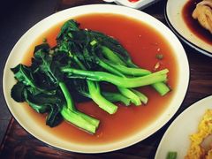 -万宝路大酒店