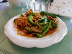 -三姐妹·海鲜大排档
