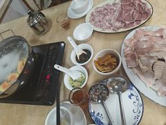 -华哥新鲜猪精品美食