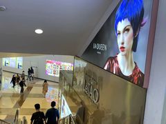 -LAQUEEN 时尚健康假发(万象城总店)