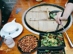 -曹丞相·地锅鸡·地锅鱼(武林店)