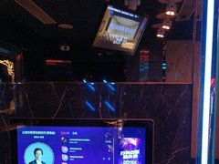 -温莎KTV(珠江路店)