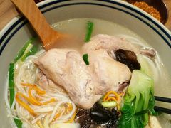 半只鸡米线-刀小蛮半只鸡过桥米线(家乐福四元桥店)