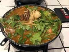 -肥汁米蘭香港米线(长宁来福士店)