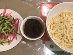 -黑八私房老北京炸酱面